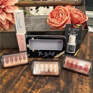 The Nailest Press-On Nail Kit bundle with Glue - Red/White/Boysenberry